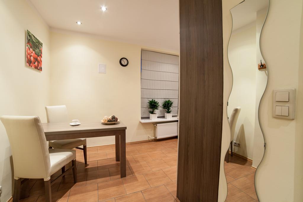 Place 4 You Apartments Cracóvia Quarto foto