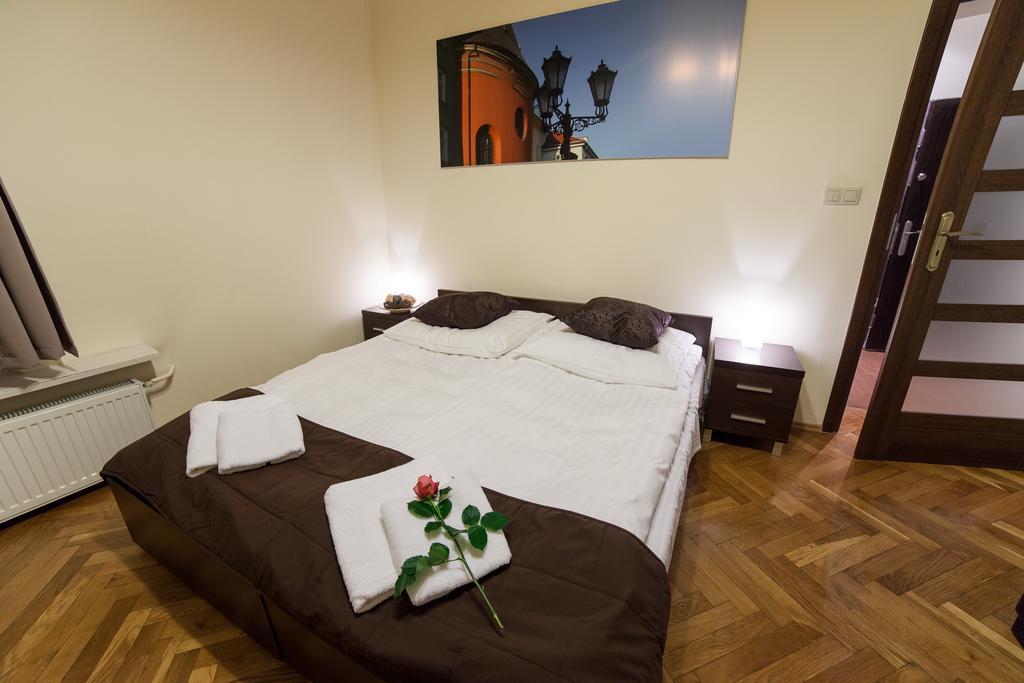 Place 4 You Apartments Cracóvia Quarto foto